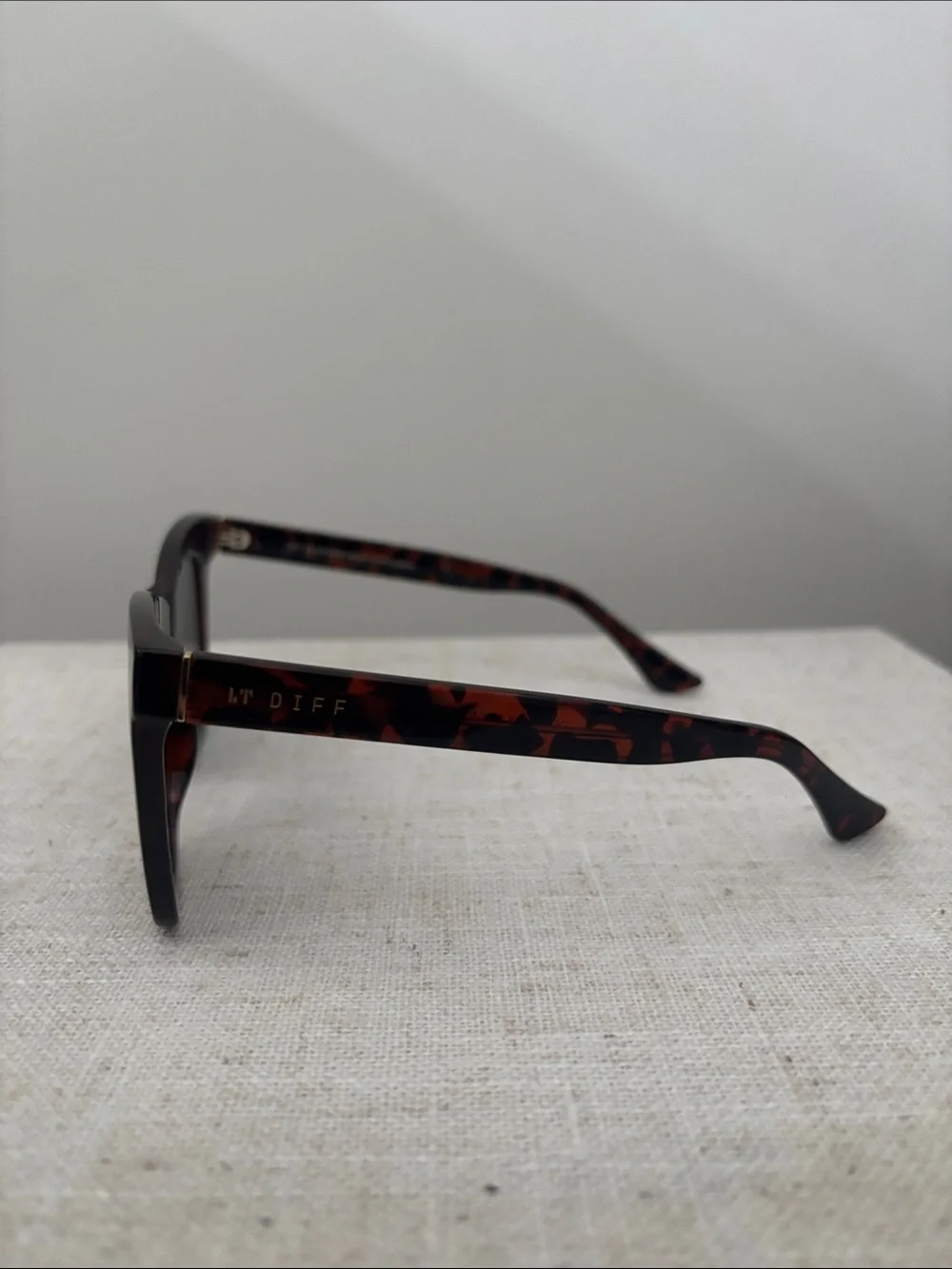 Diff Eyewear Tortoiseshell Black Lens Women's Sunglasses